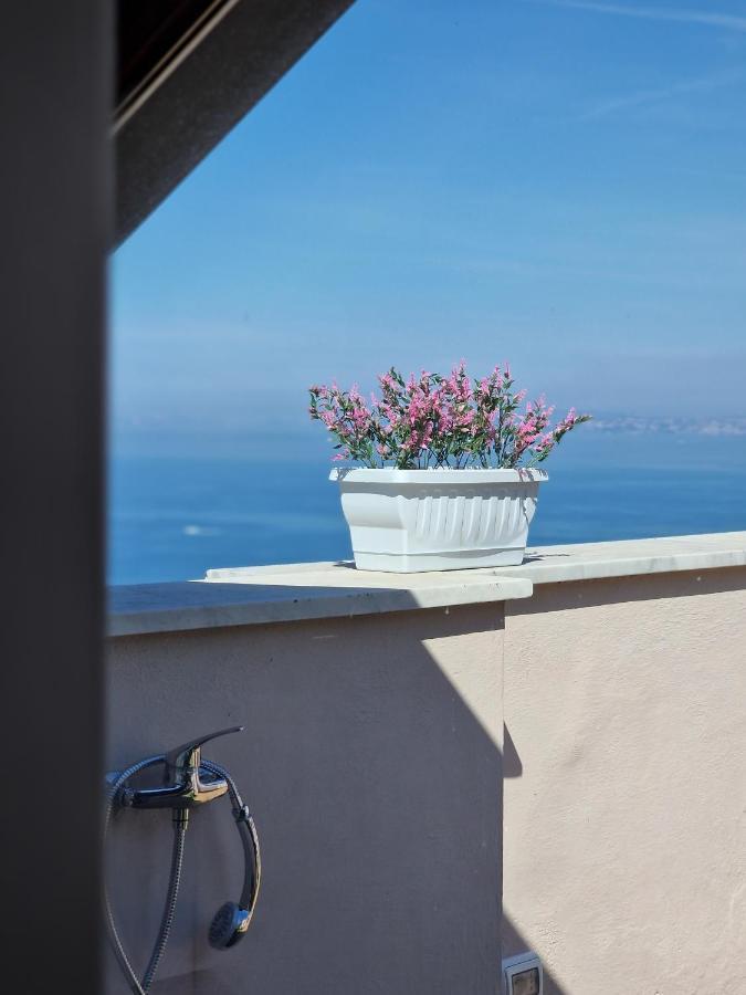 Maison Danielle Vico Equense Eksteriør bilde